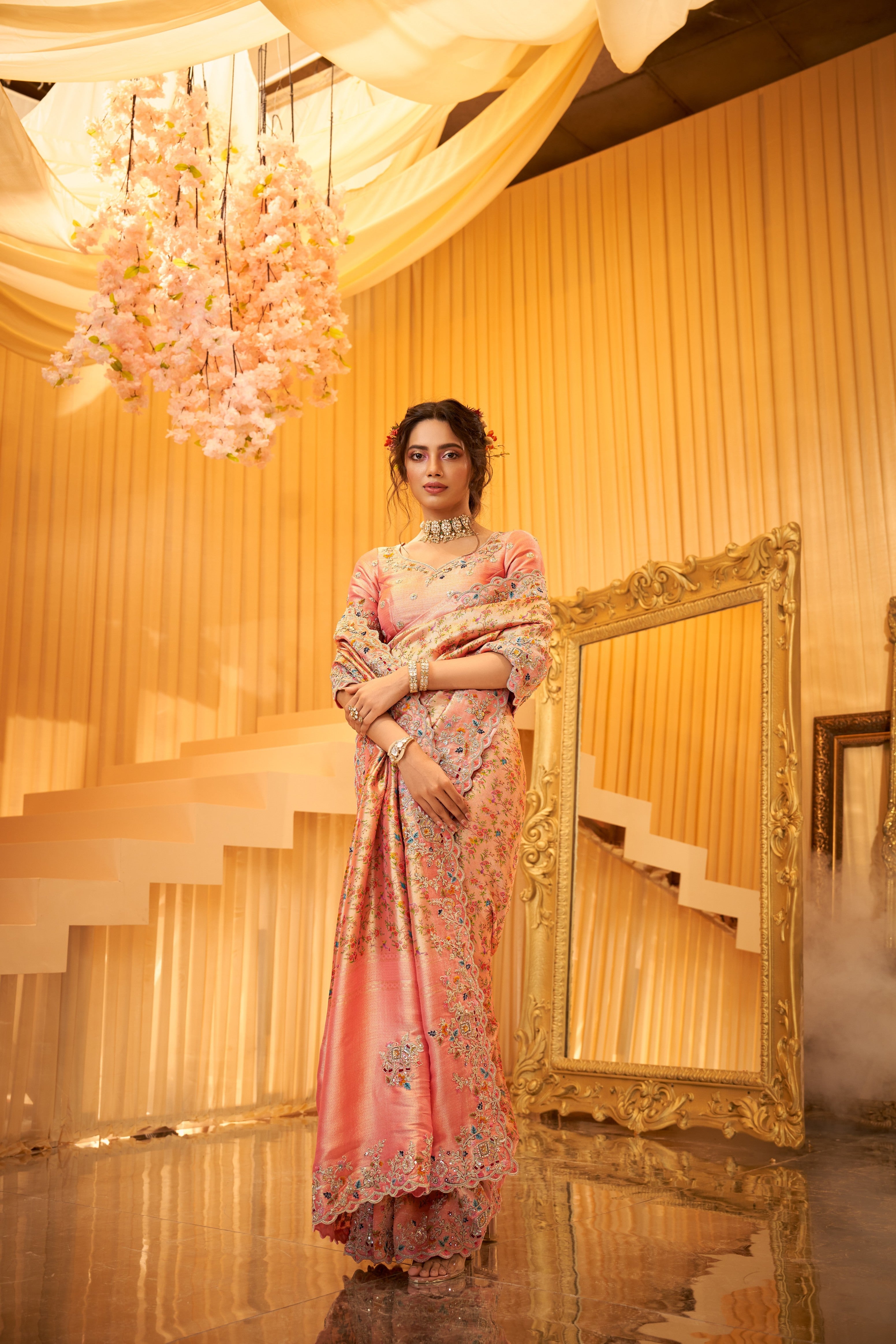 Pink Giraffe Viscose Silk Weaving Saree