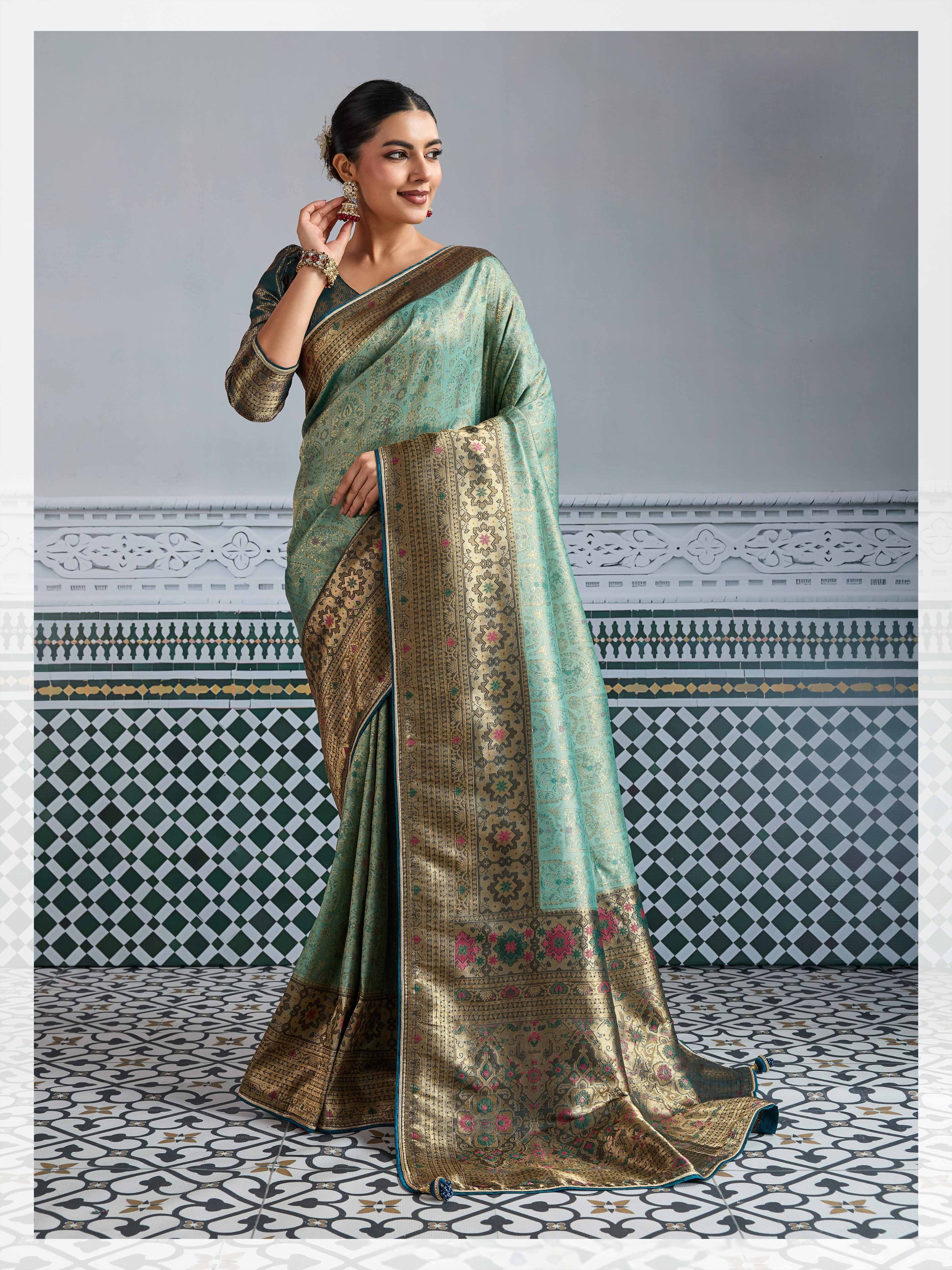 Olive Green Kanjivaram Mul Silk Woven Saree