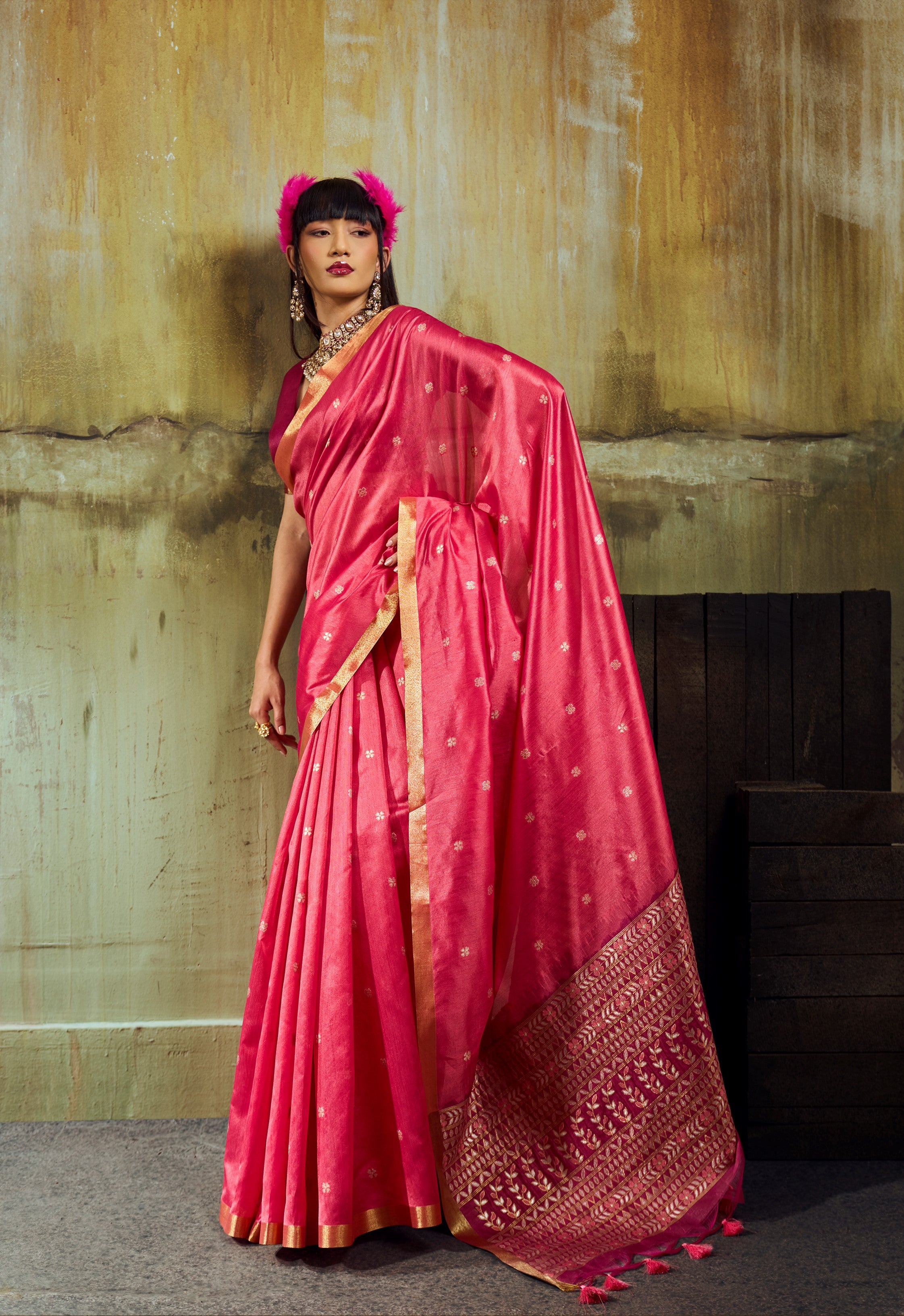 Pink Tussar Silk Weaving Saree