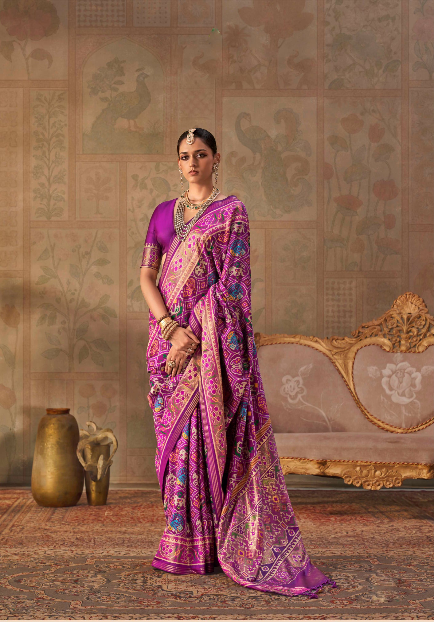 Magenta Silk Weaving Patola Tassles Saree