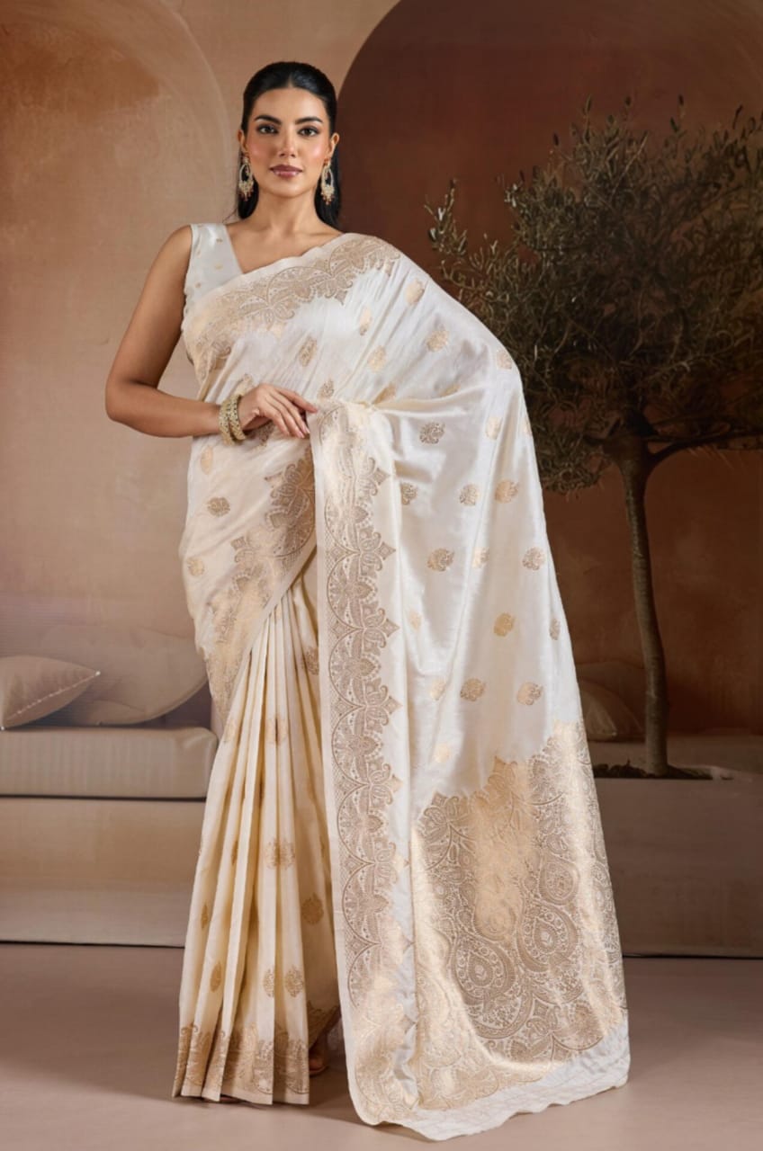 Cream Handloom Weaving Silk Saree