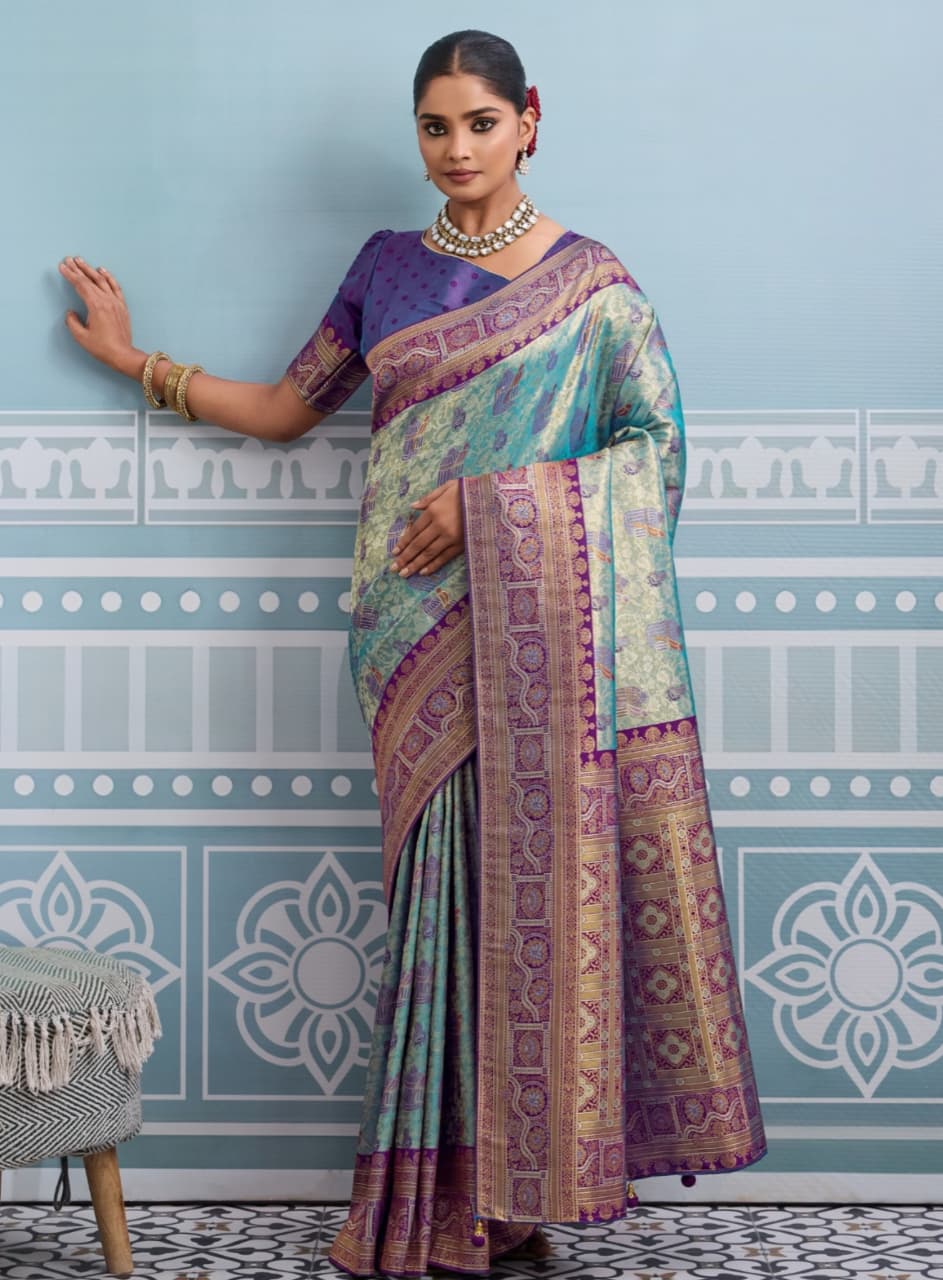 Purple Kanjivaram Soft Silk Zari Thread Meenakari Weaving Saree