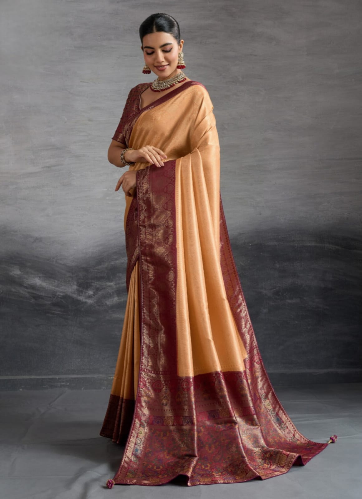 Peach Maroon Kanjivaram Soft Silk Double Zari Meenakari Saree