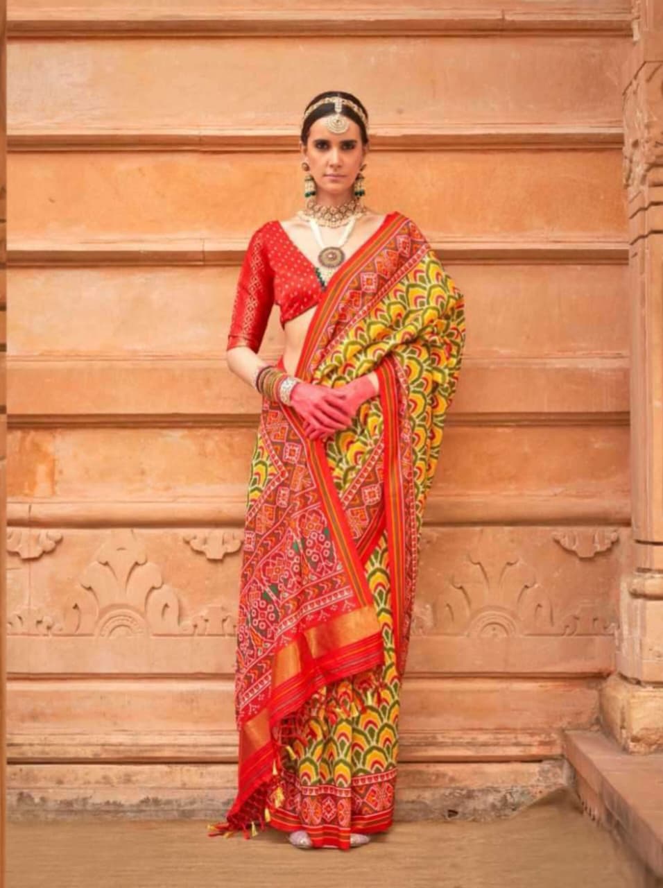 Green Red Soft P.V.Silk Patola Print Weaving Saree